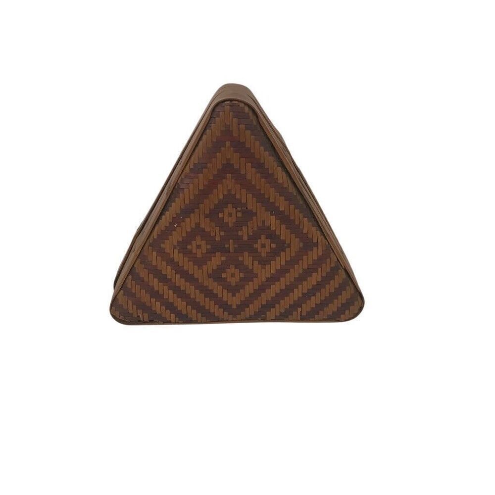 Vintage Wicker Triangle Trinket Box 7 in Brown Retro Coastal Beach